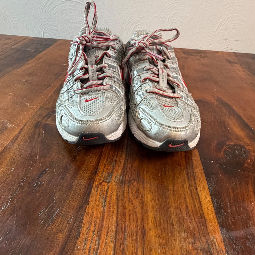 Nike P-6000 Bowerman Series Metallic Silver Red Kids Sneakers HV5064-002 3Y